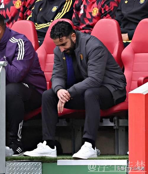 曼联英超排名告急,阿莫林预测今夏可能大调整 曼联英超排名告急,阿莫林预测今夏可能大调整